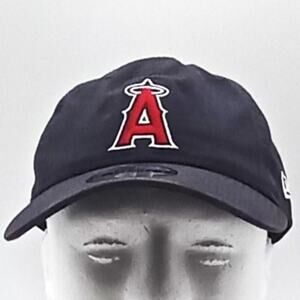 Los Angeles Angels Hat New Era 9Twenty Adjustable Black MLB Relaxed Retro Look